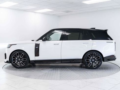 Used 2024 Land Rover Range Rover Long Wheelbase SE AWD/4WD image 4