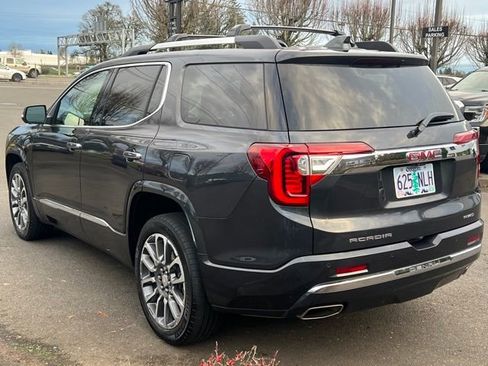 Used 2022 GMC Acadia Denali w/ Denali Ultimate Package image 5