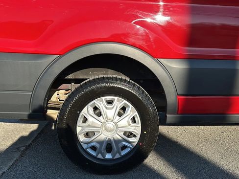 Used 2015 Ford Transit 350 XLT image 8