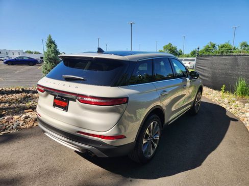 Used 2022 Lincoln Corsair Reserve w/ Equipment Group 201A image 5