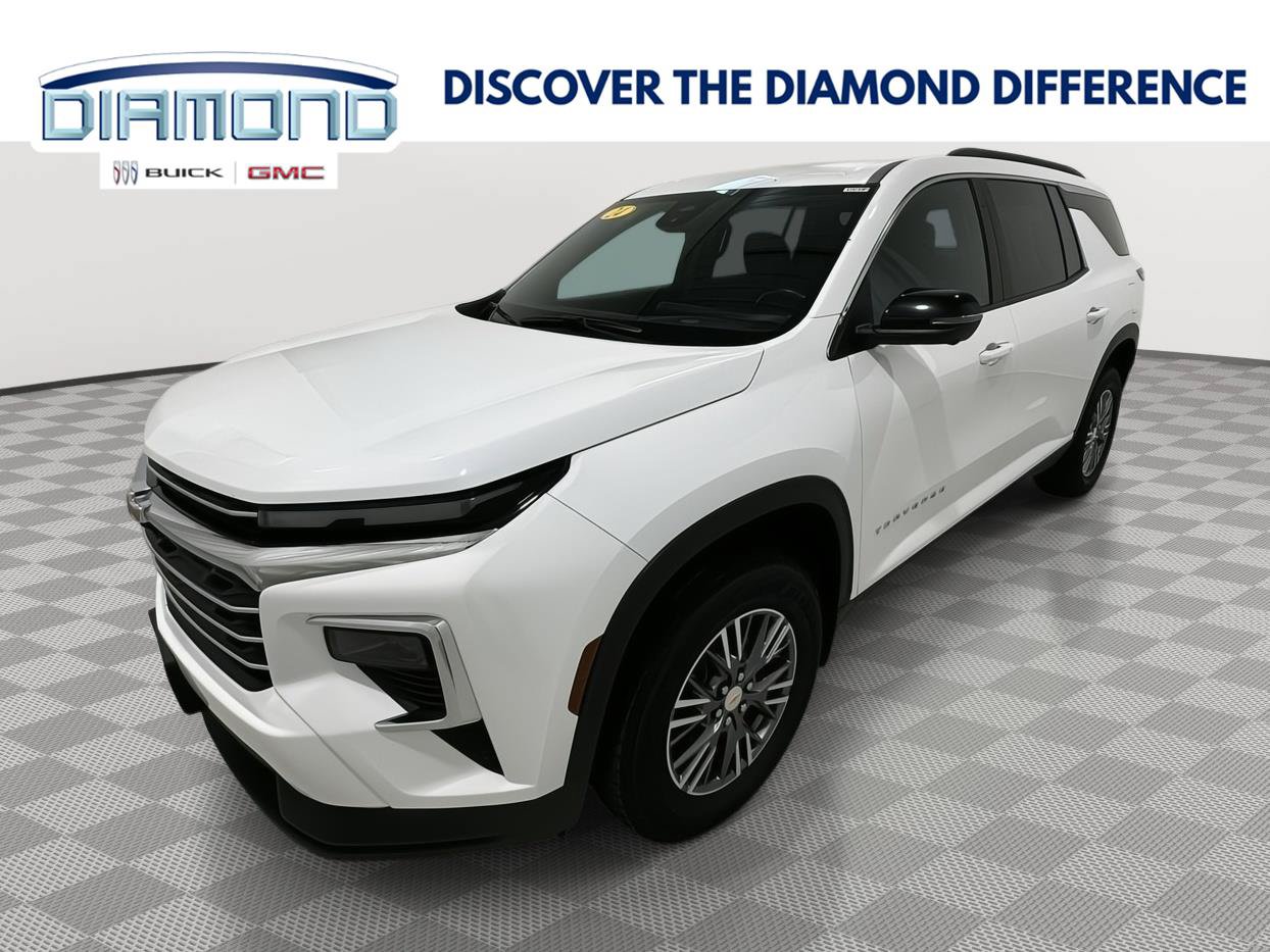 Used 2024 Chevrolet Traverse LT w/ LPO, Floor Liner Package AWD/4WD image 1