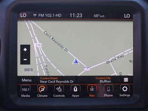 Used 2022 Jeep Wrangler Unlimited Sahara w/ Cold Weather Group image 41