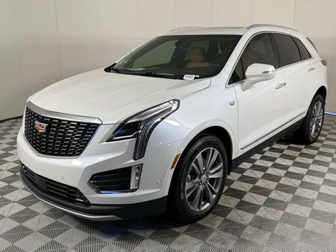 New 2025 Cadillac XT5 Premium Luxury w/ Technology Package image 2