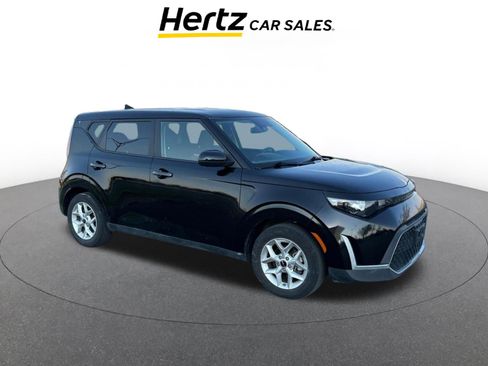 Used 2025 Kia Soul LX w/ LX Technology Package image 1