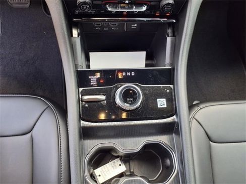 New 2025 Jeep Grand Cherokee L Limited w/ Black Appearance Package image 17