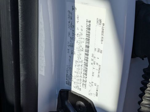 Used 2017 Ford F150 XLT w/ Equipment Group 302A Luxury image 22