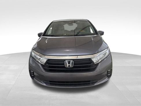 Used 2021 Honda Odyssey Touring image 3