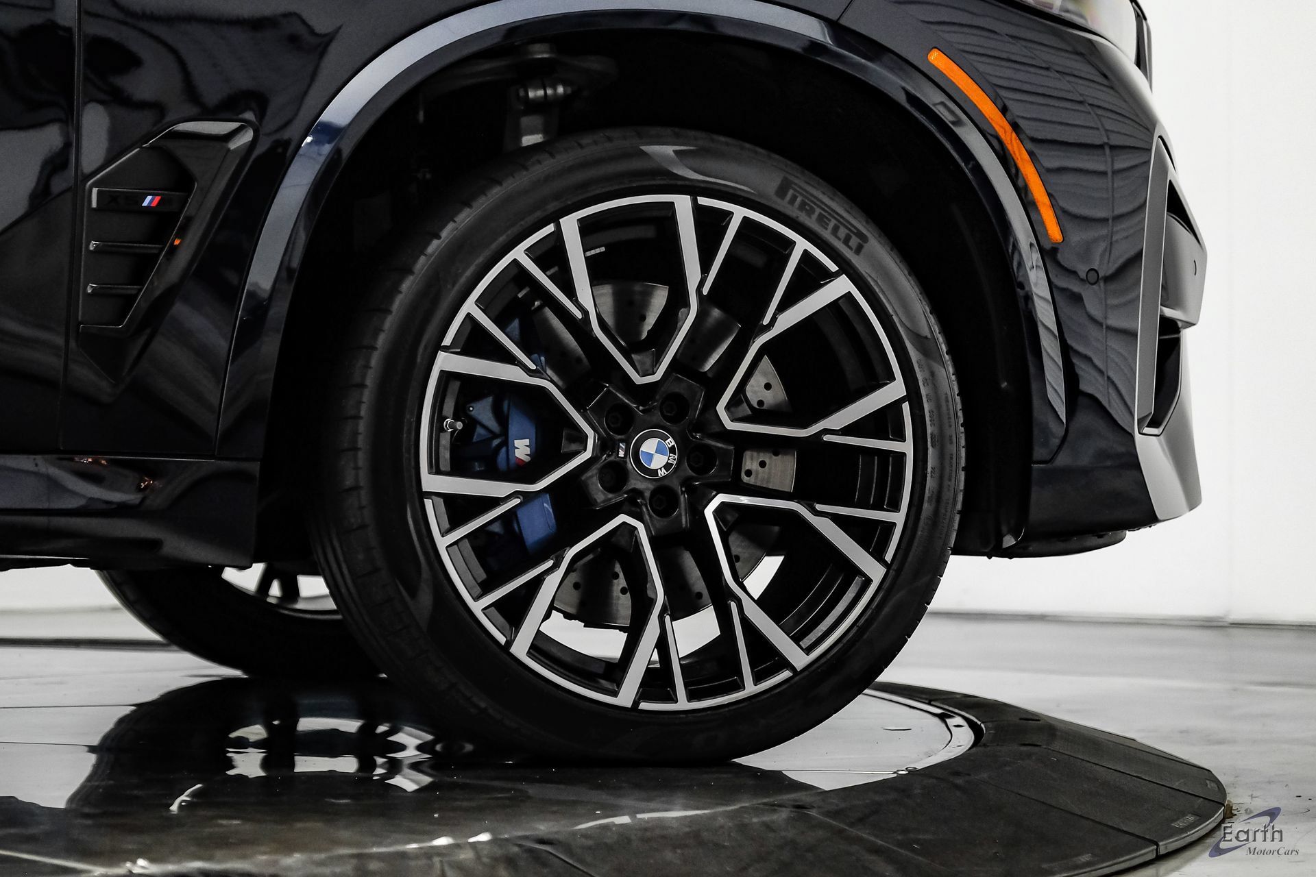 Used 2025 BMW X5 M Competition w/ Executive Package AWD/4WD image 96