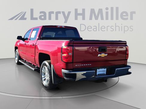 Used 2018 Chevrolet Silverado 1500 LT w/ All Star Edition RWD image 3