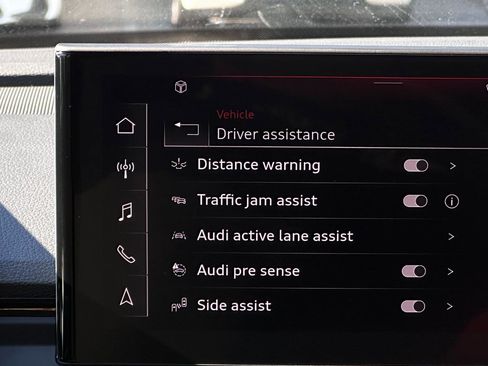 Used 2021 Audi SQ5 Prestige w/ Prestige Package AWD/4WD image 43