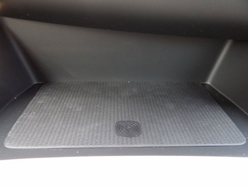 New 2026 Volvo XC90 T8 Plus image 22