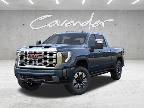 New 2026 GMC Sierra 2500 Denali w/ Denali Reserve Package AWD/4WD image 7