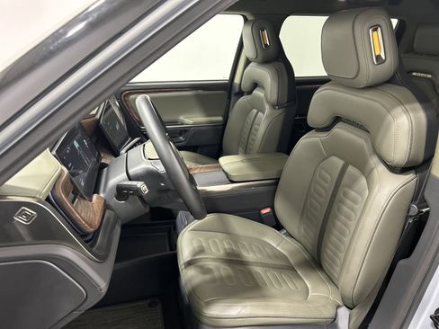 Used 2022 Rivian R1S Launch Edition image 20