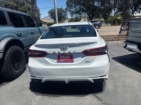 Used 2023 Toyota Camry XSE FWD image 11
