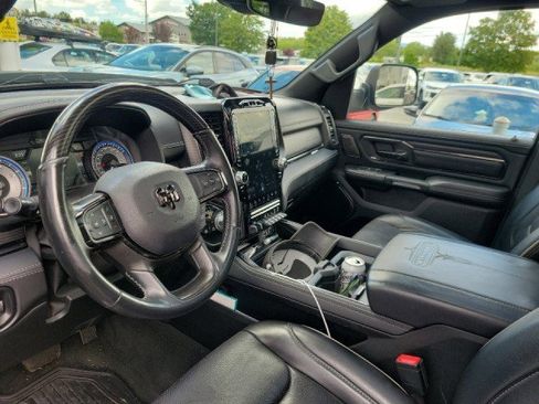 Used 2022 RAM 1500 Limited w/ Night Edition AWD/4WD image 5