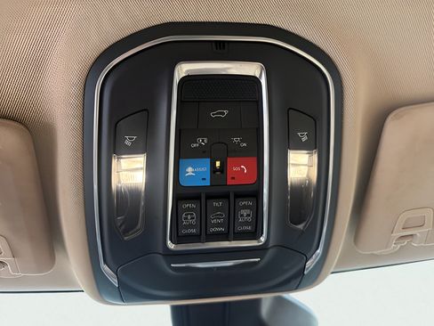 Used 2021 Jeep Grand Cherokee L Limited w/ Trailer Tow Package AWD/4WD image 22