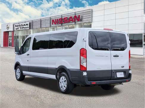 Used 2023 Ford Transit 350 XLT image 10