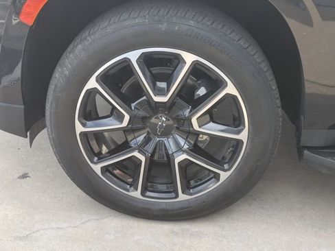 Used 2023 Chevrolet Tahoe RST image 25