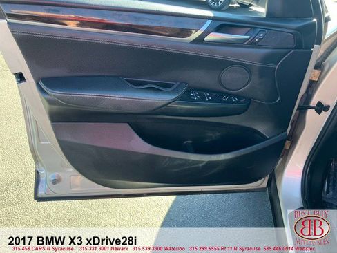 Used 2017 BMW X3 xDrive28i AWD/4WD image 9