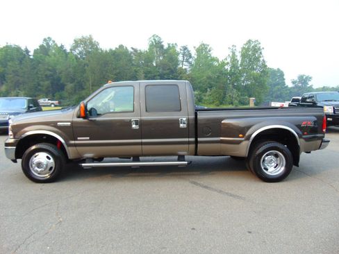 Used 2005 Ford F350 Lariat AWD/4WD image 23