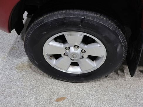 Used 2014 Toyota Tacoma PreRunner w/ TRD Sport Package RWD image 10