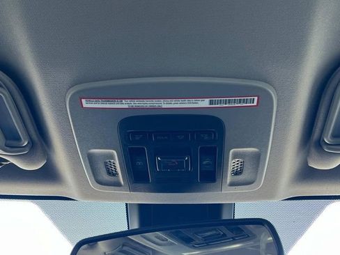 Used 2022 Toyota Camry XSE w/ Navigation Package image 39