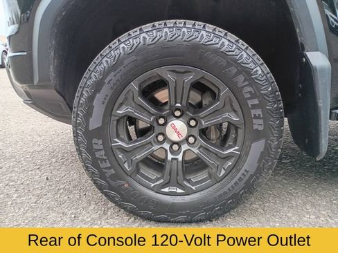Used 2024 GMC Canyon Elevation w/ Convenience Package RWD image 20