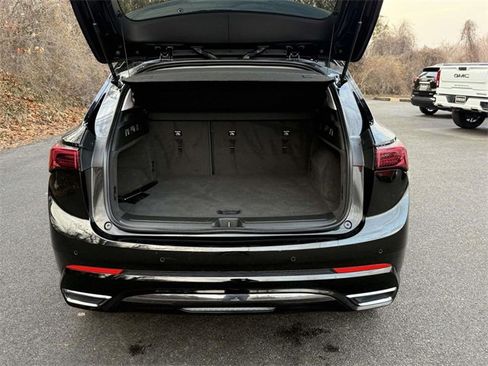 Certified 2025 Buick Envision Sport Touring image 12