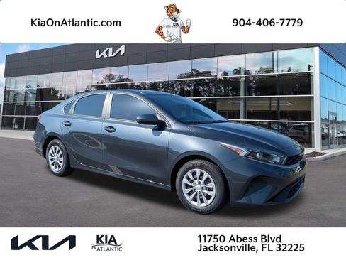 Used 2024 Kia Forte LX FWD image 1
