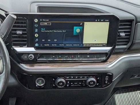 Certified 2022 Chevrolet Silverado 1500 RST AWD/4WD image 12