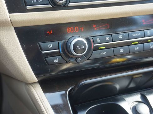 Used 2014 BMW 535i xDrive Sedan image 43