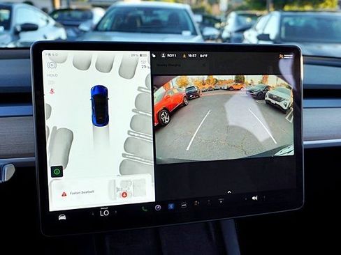 Used 2023 Tesla Model Y Long Range image 35