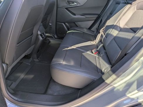 New 2026 Chevrolet Equinox LT w/ Convenience Package II FWD image 28