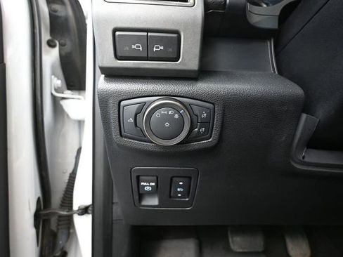 Used 2019 Ford F150 Raptor w/ Equipment Group 802A Luxury image 35