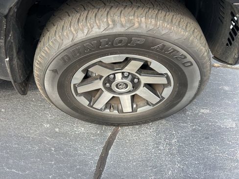 Used 2023 Toyota 4Runner TRD Off-Road Premium w/ Moonroof Package image 2