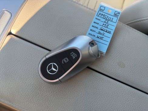 Used 2023 Mercedes-Benz GLC 300 4MATIC image 37