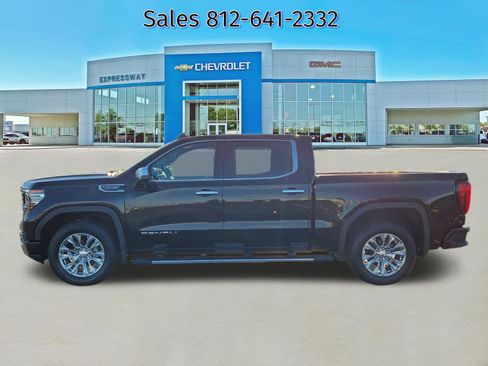 Used 2022 GMC Sierra 1500 Denali AWD/4WD image 4
