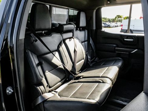 Used 2021 GMC Sierra 1500 SLT AWD/4WD image 37