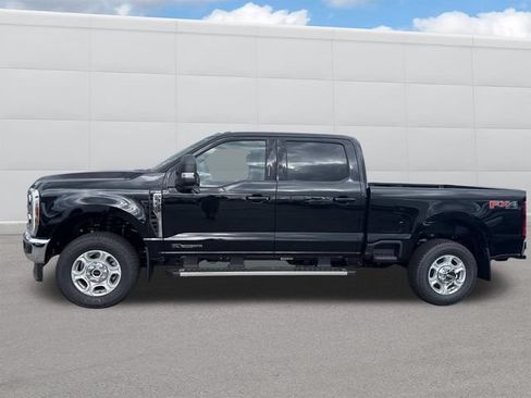 New 2026 Ford F350 XLT w/ XLT Premium Package AWD/4WD image 2