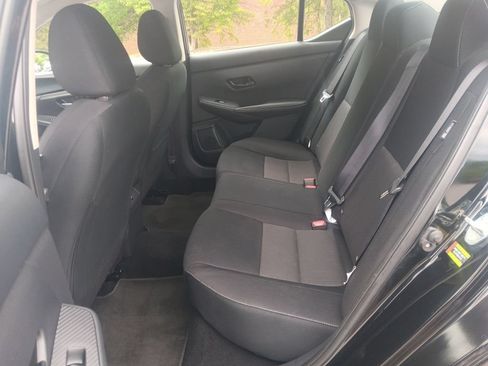 Used 2025 Nissan Sentra SV FWD image 24