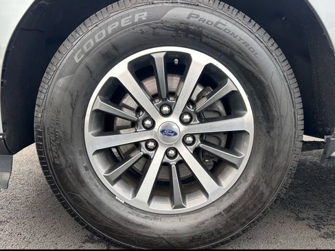 Used 2020 Ford Expedition XLT w/ Equipment Group 202A image 13