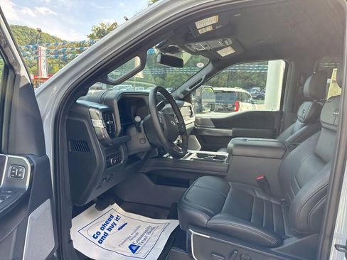 New 2026 Ford F250 Platinum image 12