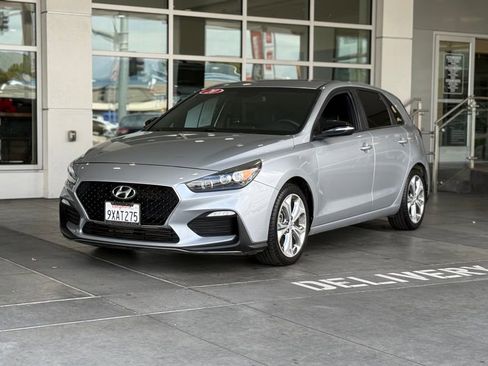 Used 2020 Hyundai Elantra GT N Line FWD image 2
