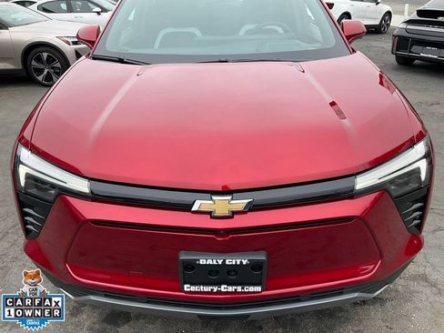 Used 2024 Chevrolet Blazer EV LT AWD/4WD image 95