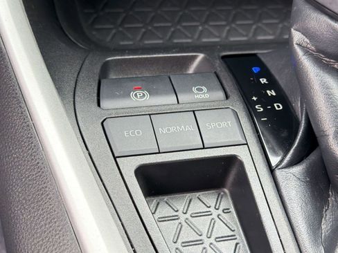 Used 2021 Toyota RAV4 XLE Premium FWD image 23