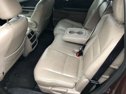Used 2018 Honda Pilot EX image 24