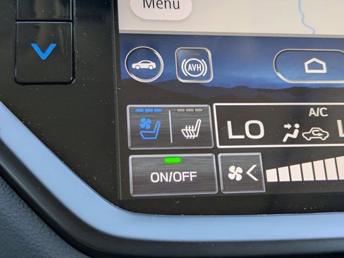 Certified 2025 Subaru Ascent Bronze Edition w/ Onyx Package AWD/4WD image 25