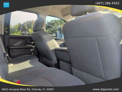 Used 2017 RAM 1500 Express w/ Black Ram 1500 Express Group RWD image 21