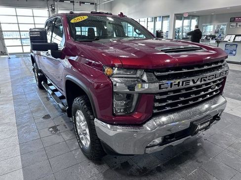 Used 2021 Chevrolet Silverado 2500 LTZ w/ LTZ Convenience Package image 4