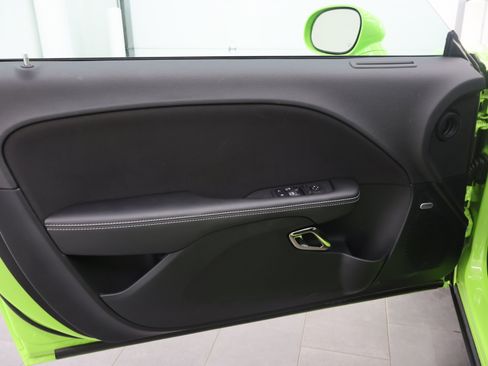 Used 2023 Dodge Challenger SRT Hellcat RWD image 31